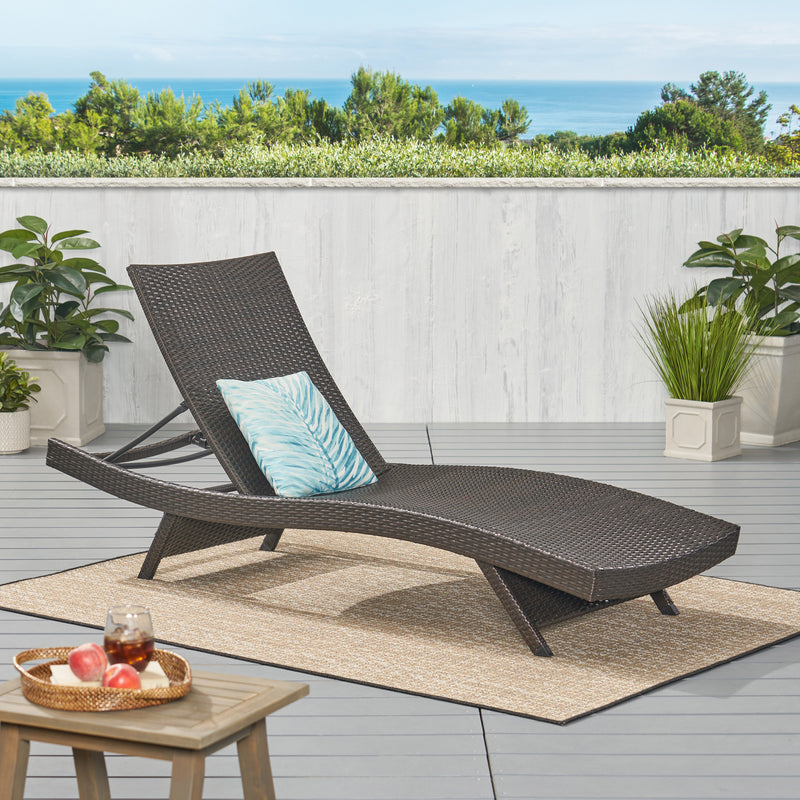 Chaise Longue SALEM en Rattan - Relaxation et Confort