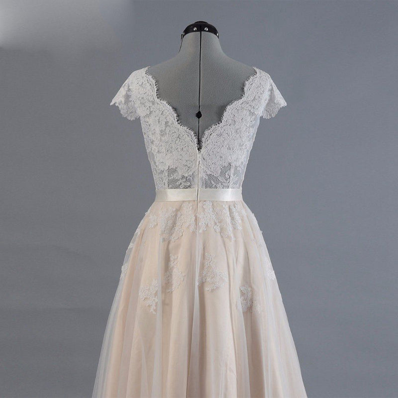 Robe de Mariée Dentelle A-line - Manches Courtes et Dos V