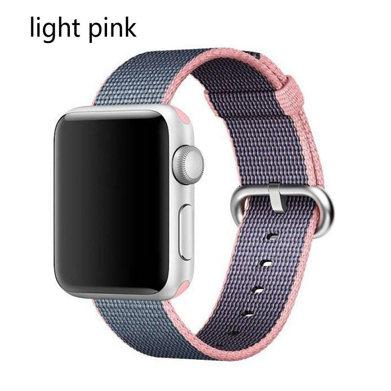 Un confort ultime avec notre bracelet en nylon pour Apple Watch ! Respirant et stylé, il est parfait pour tous vos mouvements !