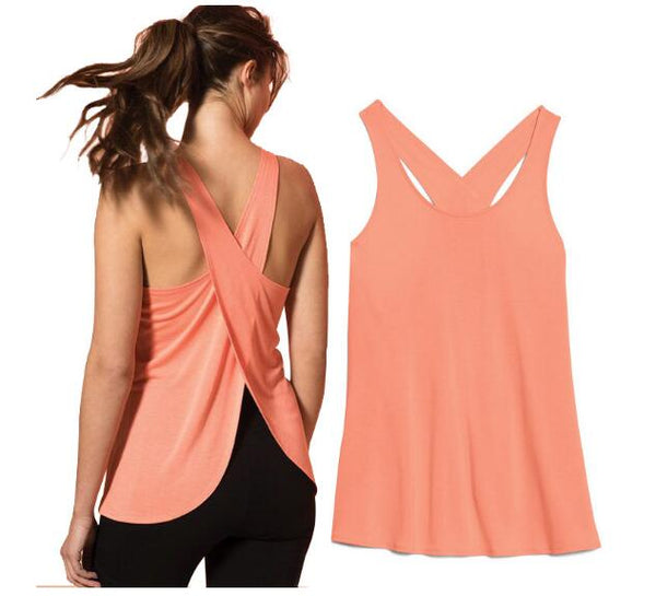 À la recherche d'un top de fitness chic ? Optez pour notre Milk Silk Sleeveless Sling Top en nude ! Confort et style réunis pour vos entraînements.