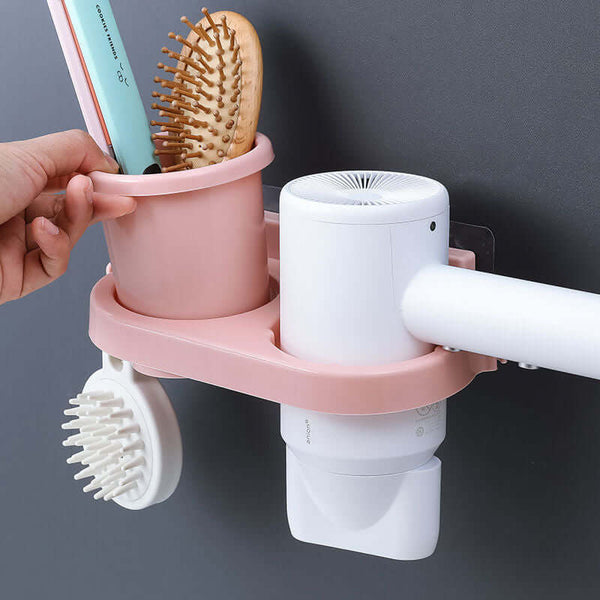 Optimisez votre salle de bain avec notre support adhésif pour sèche-cheveux. Un rangement pratique et esthétique pour garder vos accessoires à portée de main !