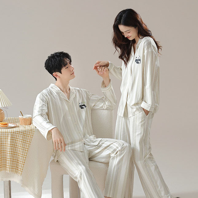 Soirées cocooning en amoureux ? Optez pour nos pyjamas couple en coton ! Confortables et adorables 😴 